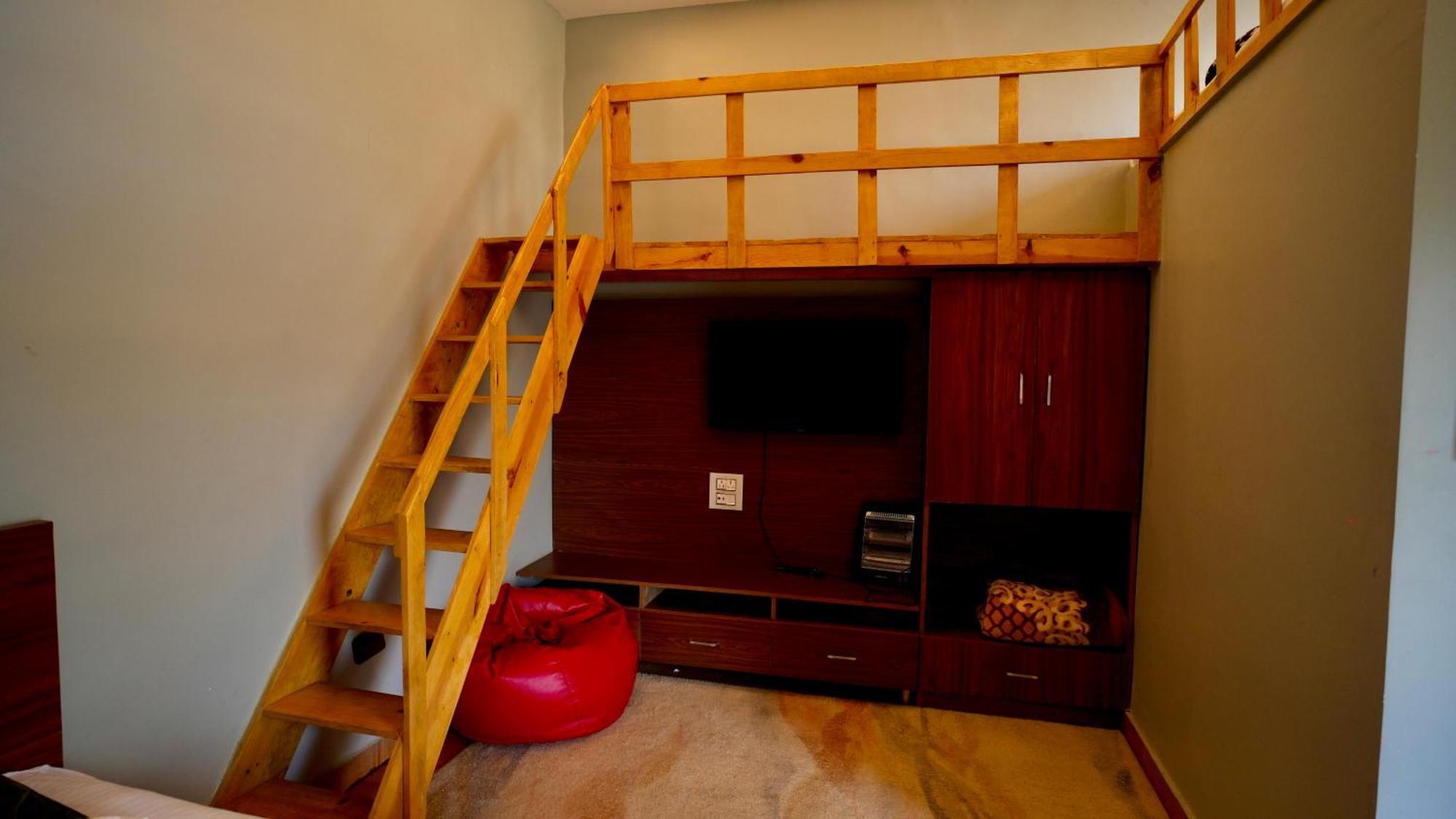 The Foresta By Orchid Hospitality & Holidays Hotel Mukteshwar Eksteriør billede