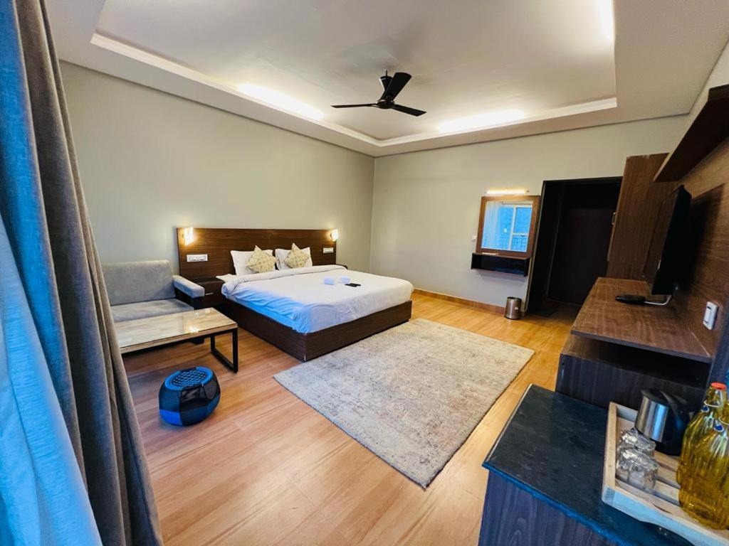 The Foresta By Orchid Hospitality & Holidays Hotel Mukteshwar Eksteriør billede