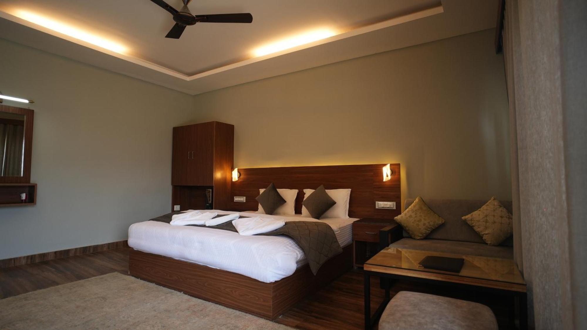The Foresta By Orchid Hospitality & Holidays Hotel Mukteshwar Eksteriør billede