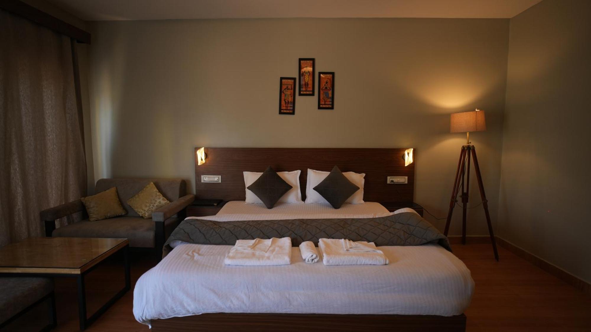 The Foresta By Orchid Hospitality & Holidays Hotel Mukteshwar Eksteriør billede
